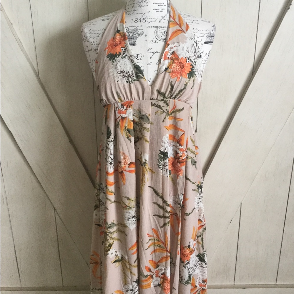 🌺The Aloha Side Slit Maxi🌺 - Picture 2 of 8